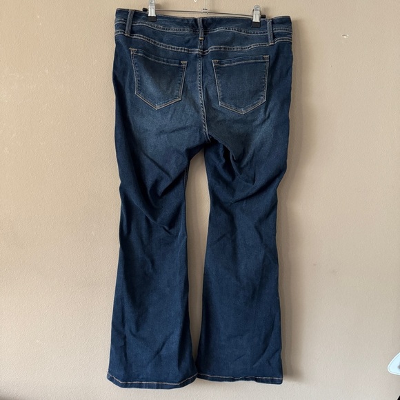 Torrid Feel The Fit Luxe Slim Bootcut Super Stretch Denim Jean Size 14S - Picture 7 of 11